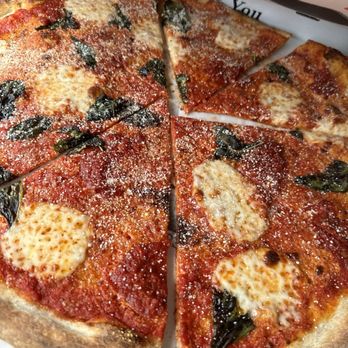 Petramale Pizza - Margherita pie - Pizza Near Me - Los Angeles, California Petramale Pizza - Margherita pie - Pizza Near Me - Los Angeles, California