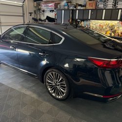 Enzo's Hand Wash & Detail - Kia Cadenza after detailing