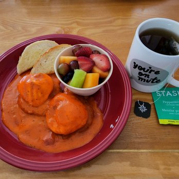 Main Street Cafe - Crabcake and eggs benedict - Coffee & Tea Near Me - Hurricane, Utah
