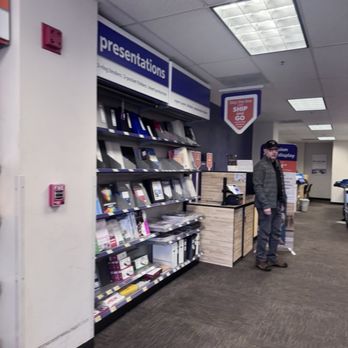 FedEx Office Print & Ship Center - Shipping Centers Near Me - Hayward, California FedEx Office Print & Ship Center - Shipping Centers Near Me - Hayward, California