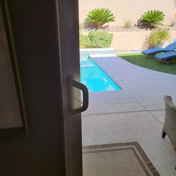 Davis Glass & Mirror - Windows Installation Near Me - Las Vegas, Nevada Davis Glass & Mirror - Windows Installation Near Me - Las Vegas, Nevada