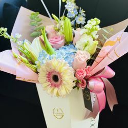 FJ Luxury Flowers - Beautiful bouquet!