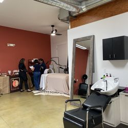 Facial table