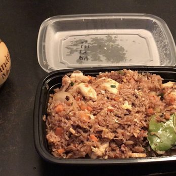 Na-Ha-Thai's Kitchen - ows a meal in a plastic container - Thai Near Me - Guelph, Ontario Na-Ha-Thai's Kitchen - ows a meal in a plastic container - Thai Near Me - Guelph, Ontario