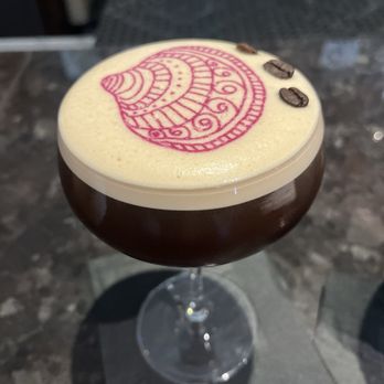 Arizona Biltmore, LXR Hotels & Resorts - Espresso Martini w coffee beans - Hotels Near Me - Phoenix, Arizona Arizona Biltmore, LXR Hotels & Resorts - Espresso Martini w coffee beans - Hotels Near Me - Phoenix, Arizona