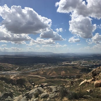 Box Springs Mountain Reserve - Hiking Near Me - Moreno Valley, California Box Springs Mountain Reserve - Hiking Near Me - Moreno Valley, California