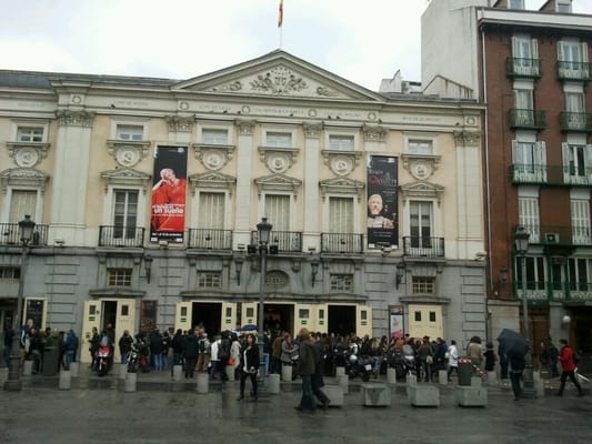 Teatro Español by null