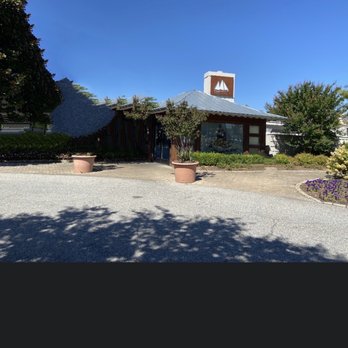 Ketch 22 - Restaurant facade - Seafood Near Me - North Beach, Maryland