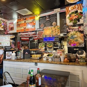 Coco D’s - photos of interior and some menu - Barbeque Near Me - Reseda, California