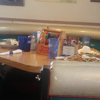 Eddie's Restaurant - Unclean table sat for 30 minutes next to us while we enjoyed the smell and flies. - Diners Near Me - Boise, Idaho Eddie's Restaurant - Unclean table sat for 30 minutes next to us while we enjoyed the smell and flies. - Diners Near Me - Boise, Idaho