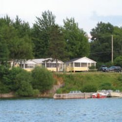Mil's Motel & Cottages