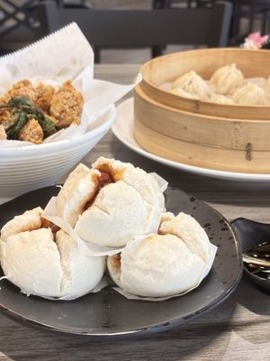 Bee Dumpling by null