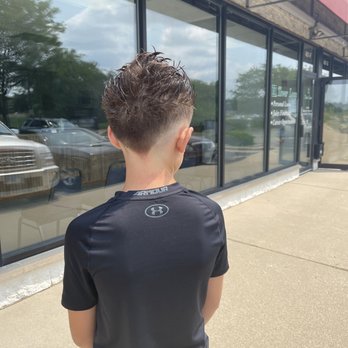 Fades Braids And Locs - Barbers Near Me - Aurora, Illinois