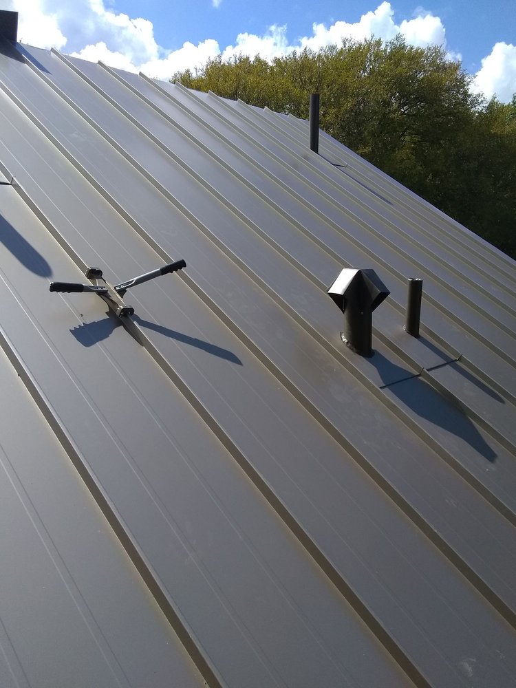 Slide of Camacho Roofing Construction