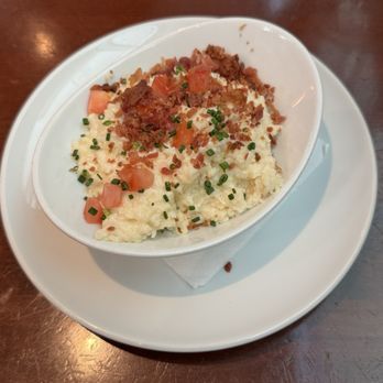Another Broken Egg Cafe - Breakfast & Brunch Near Me - Burbank, California
