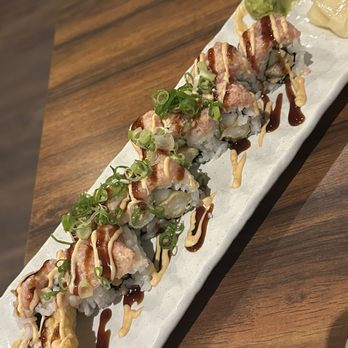 Tororo - Spicy ahi tempura roll - Japanese Near Me - Honolulu, Hawaii Tororo - Spicy ahi tempura roll - Japanese Near Me - Honolulu, Hawaii