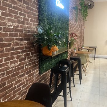 Coffee and Chisme - Interior - Coffee & Tea Near Me - South Gate, California