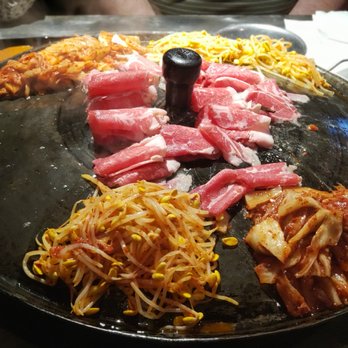 Honey Pig - Chadolbaegi (thinly sliced beef), sprouts, kimchi - Korean Near Me - Duluth, Georgia