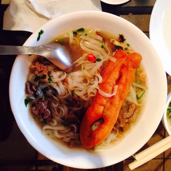Dang Anh Cafe - Tastes the same as pho in hanoi. If you want the broth, the beef, the noodle and even the donut in Hanoi just come here. - Vietnamese Near Me - Vancouver, British Columbia