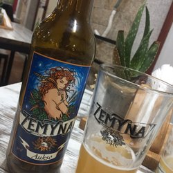 Vianello's - Ottima birra artigianale. Difficile da trovare in vendita al pubblico.