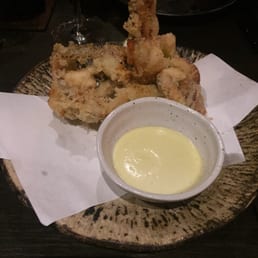 Soft shell crab with "spicy" mayonnaise. Crunchy and soft.