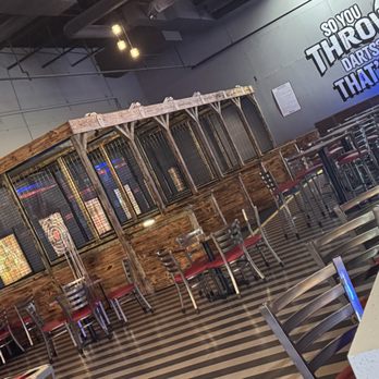 Off The Wall Gamezone - Axe throwing - Indoor Playcenter Near Me - Miami, Florida