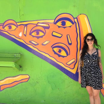 Venice Beach Boardwalk - Beaches Near Me - Venice, California