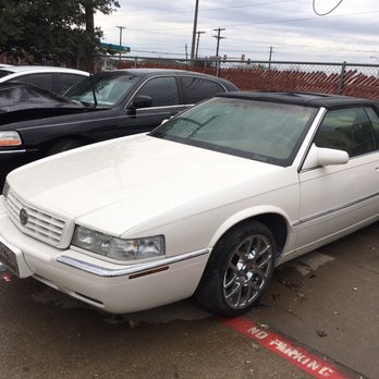 Rios Collision & Fleet Service - The entire paint surfaces with a rag top - Auto Repair Near Me - Mesquite, Texas Rios Collision & Fleet Service - The entire paint surfaces with a rag top - Auto Repair Near Me - Mesquite, Texas