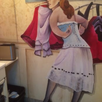Horse Heaven Saloon - Ladies room.  So cute! - Gastropubs Near Me - Prosser, Washington