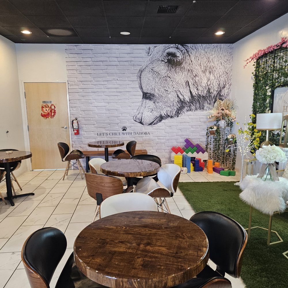 Daboba - Interior - Bubble Tea Near Me - Everett, Washington Daboba - Interior - Bubble Tea Near Me - Everett, Washington