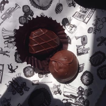See's Candies - Candy Stores Near Me - Pleasant Hill, California See's Candies - Candy Stores Near Me - Pleasant Hill, California