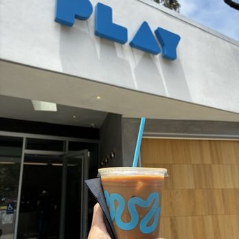 Play - Coffee & Tea Near Me - Laguna Beach, California