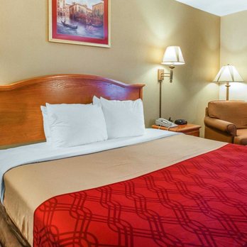 Econo Lodge - Hotels Near Me - Brunswick, Georgia