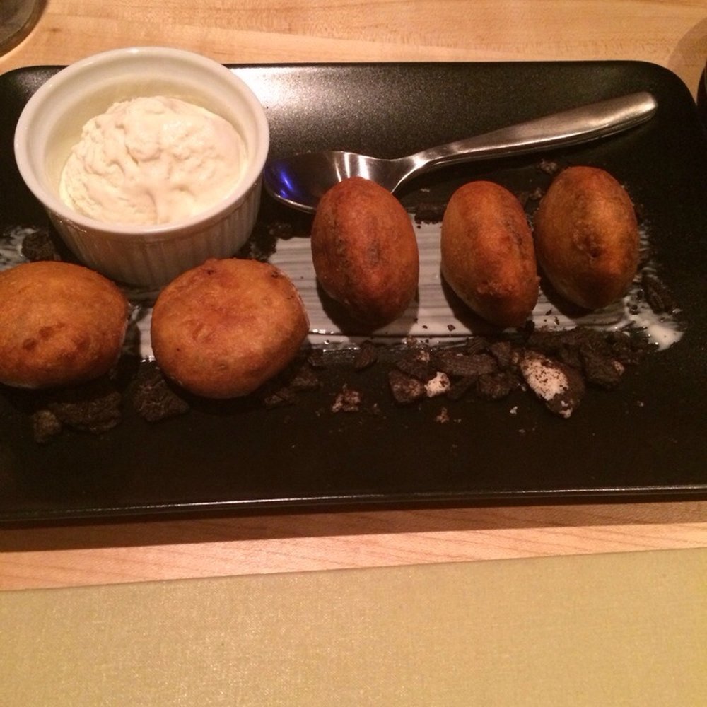 Bosco Lounge - Deep fried Oreos at The Bosco - Lounges Near Me - Ferndale, Michigan