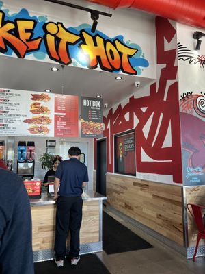 Dave's Hot Chicken by null
