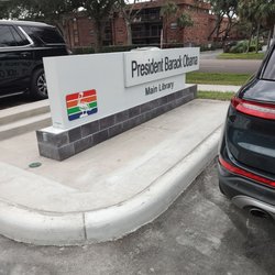 President Barack Obama Main Library