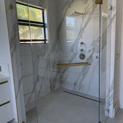ESConstruction Unlimited - Frameless Shower Doors