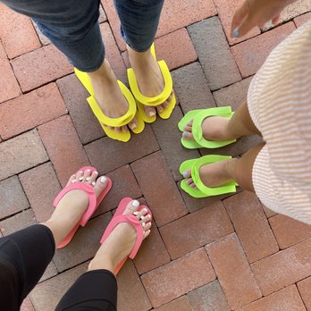 Metro Nails & Spa - Pedicures - Nail Salons Near Me - Stuart, Florida