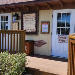 Smugglers Cove Adventure Golf
