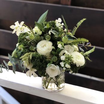 Bell and Trunk Flowers - Small flower bouquet with white flowers and greenery - Florists Near Me - San Francisco, California