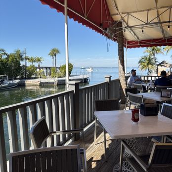 Salty’s Bar & Grill - Outdoor deck with water view. - Desserts Near Me - Key Largo, Florida