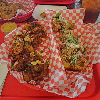 World Fried Chicken - French Garlic Parmesan and Sigaon 22 Herbs and Spices. - Chicken Shop Near Me - Ontario, California