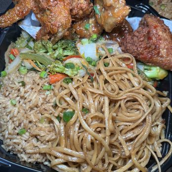 Herbachi - Asian Fusion Near Me - Chicago, Illinois Herbachi - Asian Fusion Near Me - Chicago, Illinois
