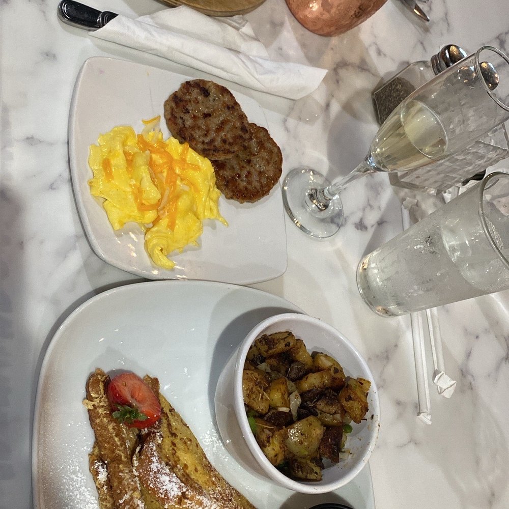 Love At First Bite - French Toast - Breakfast & Brunch Near Me - Atlanta, Georgia Love At First Bite - French Toast - Breakfast & Brunch Near Me - Atlanta, Georgia
