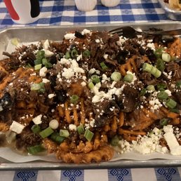 Sweet potato nachos with brisket Sweet potato nachos with brisket