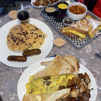 Stars On Hingham Harbor - Breakfast - Seafood Near Me - Hingham, Massachusetts