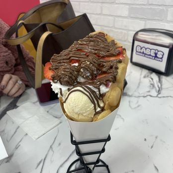 Babes Bubble Waffle Cafe - Waffles Near Me - Brookfield, Wisconsin