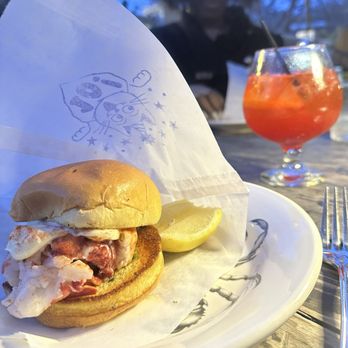 BeetleCat - LOBSTER ROLL mocktail - Seafood Near Me - Atlanta, Georgia BeetleCat - LOBSTER ROLL mocktail - Seafood Near Me - Atlanta, Georgia
