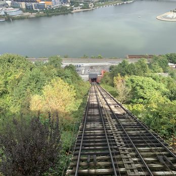 Duquesne Incline - Landmarks & Historical Buildings Near Me - Pittsburgh, Pennsylvania