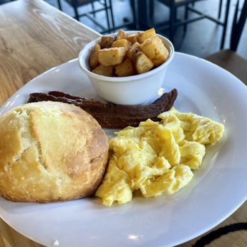 Vicious Biscuit - Breakfast & Brunch Near Me - Neptune Beach, Florida
